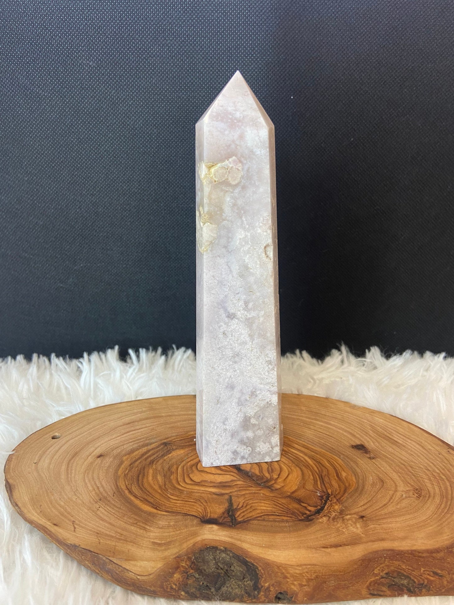 Lavender Flower Agate Tower