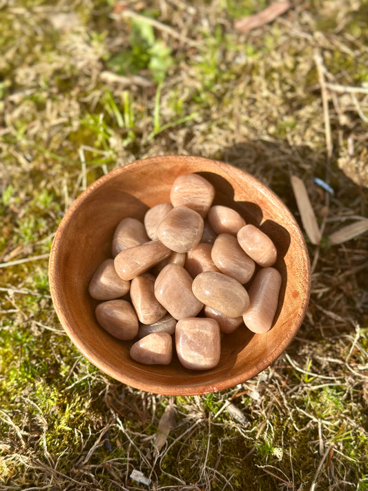 Peach Moonstone Tumble