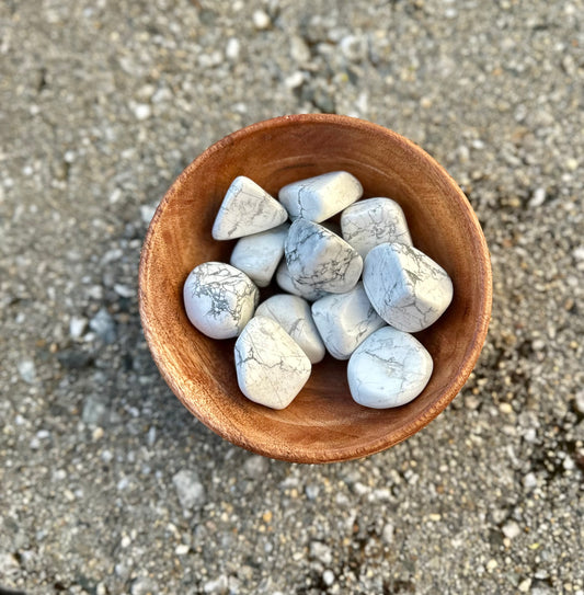 Howlite Tumble