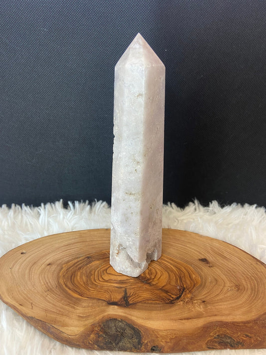 Lavender Flower Agate Tower