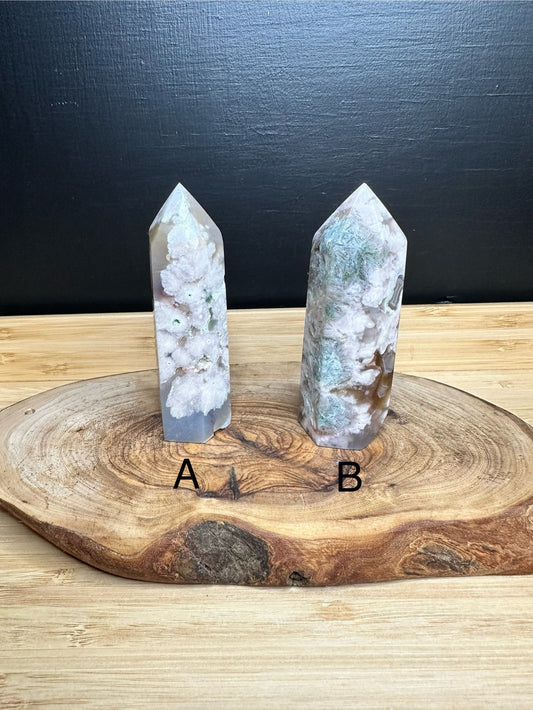 Green Flower Agate Tower