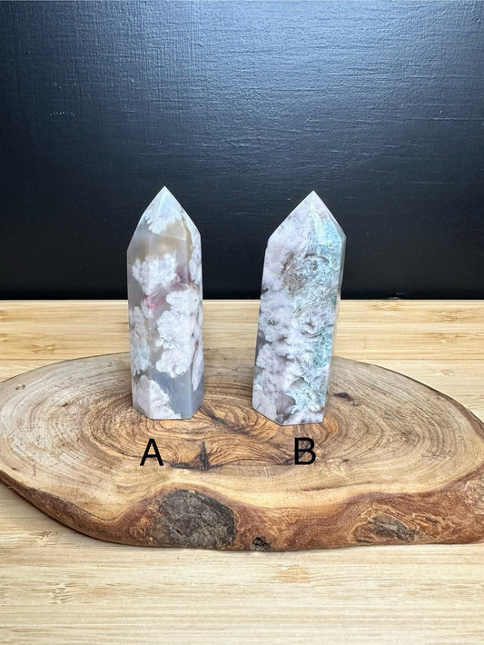 Green Flower Agate Tower